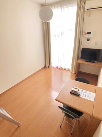 レオパレスマロンフィルドの物件内観写真